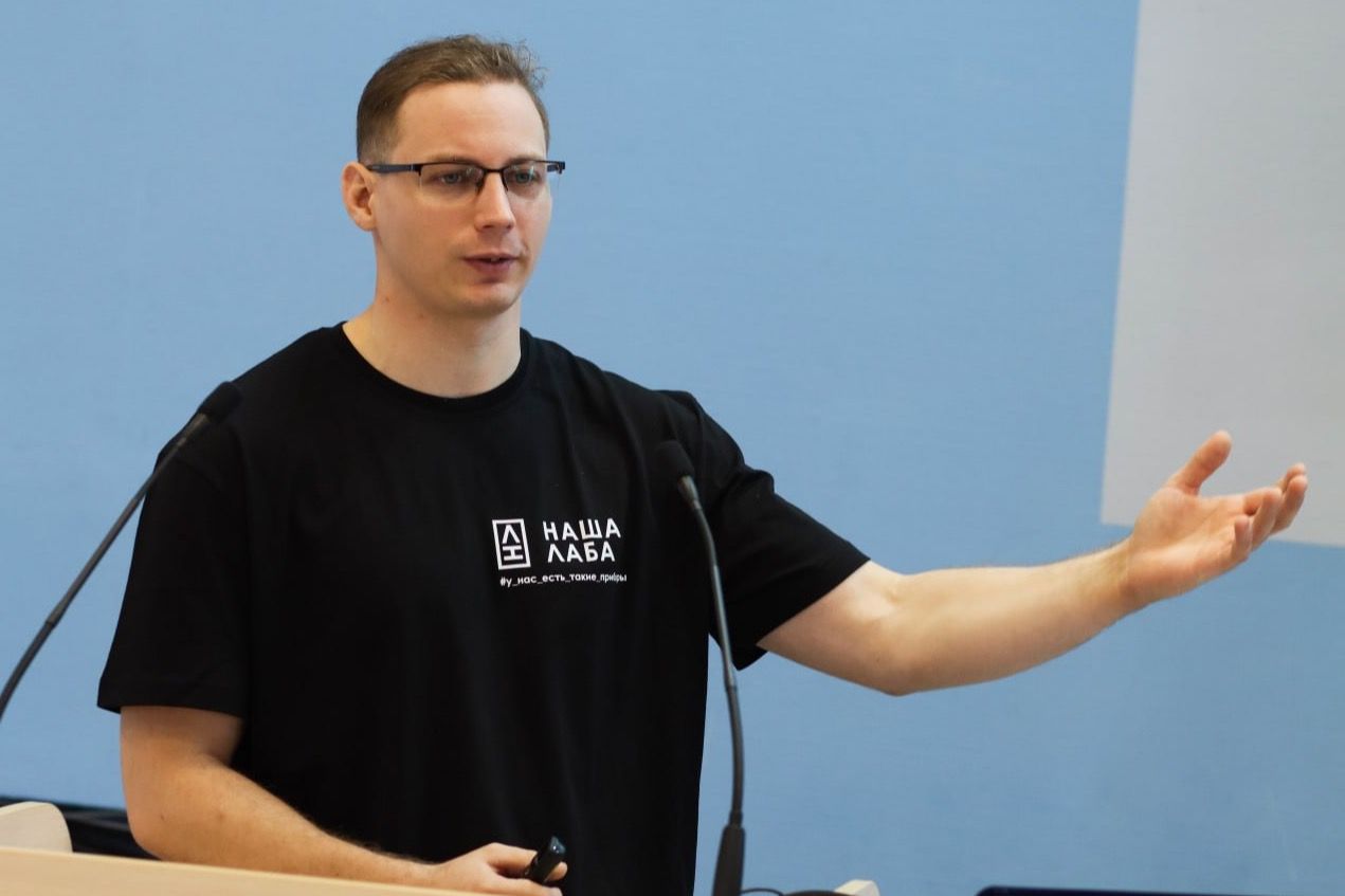 В АлтГУ состоялась презентация выставки уникального научного оборудования из каталога проекта «Наша Лаба» – цифровой платформы, предназначенной для поиска и подбора лабораторной техники и расходных материалов отечественного производства (РФ и Беларуси)